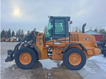 : фото в шапке страницы