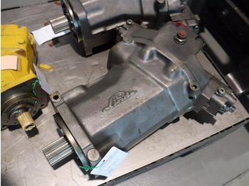 : фото в шапке страницы