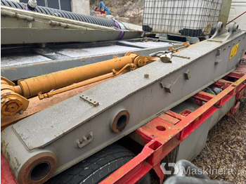: фото в шапке страницы