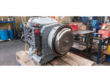 : фото в шапке страницы