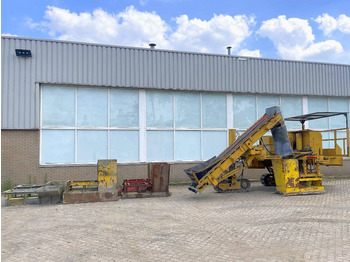 : фото в шапке страницы