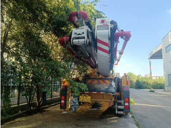 XCMG Official HB50V Used China Concrete Pump Truck 50m Truck-mounted Cconcrete Boom Pump Price в лизинг XCMG Official HB50V Used China Concrete Pump Truck 50m Truck-mounted Cconcrete Boom Pump Price: фото 4