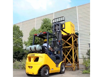 XCMG XCC-LW15 1.5 t Mini Electric Pallet Forklift Truck With Cheap Price - Электропогрузчик: фото 1 XCMG XCC-LW15 1.5 t Mini Electric Pallet Forklift Truck With Cheap Price - Электропогрузчик: фото 1
