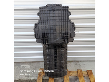 : фото в шапке страницы