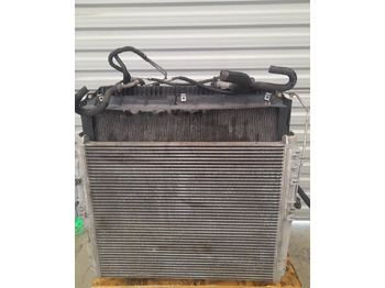 : фото в шапке страницы