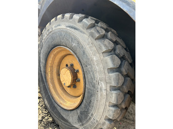 : фото в шапке страницы