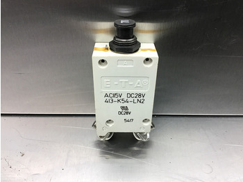 : фото в шапке страницы