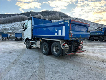 Volvo FH 540 6X4 + MAUR trippelkjerre в лизинг Volvo FH 540 6X4 + MAUR trippelkjerre: фото 2