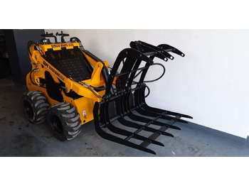 : фото в шапке страницы