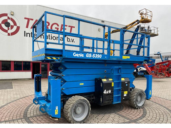 Ножничный подъемник Genie GS-5390 RT LPG 4x4 Scissor Work Lift 1815cm: фото 1