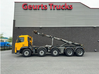 : фото в шапке страницы