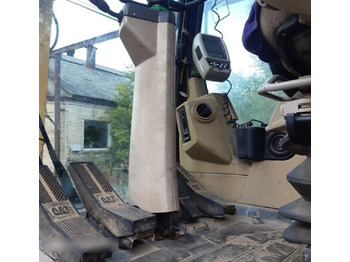 : фото в шапке страницы