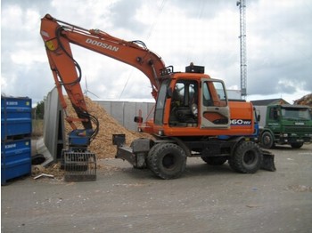 Колёсный экскаватор Doosan 160 Solar: фото 1 Колёсный экскаватор Doosan 160 Solar: фото 1