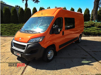 : фото в шапке страницы