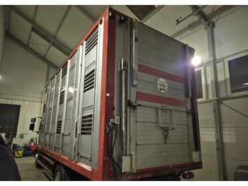 : фото в шапке страницы