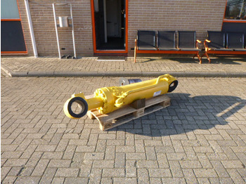 : фото в шапке страницы