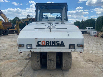 : фото в шапке страницы