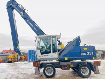 : фото в шапке страницы