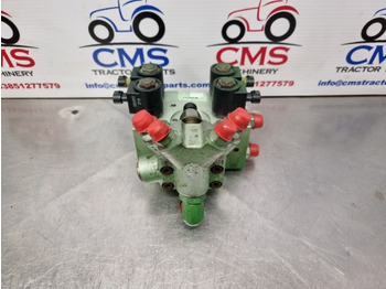 : фото в шапке страницы