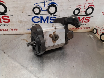 : фото в шапке страницы