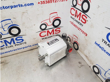 : фото в шапке страницы