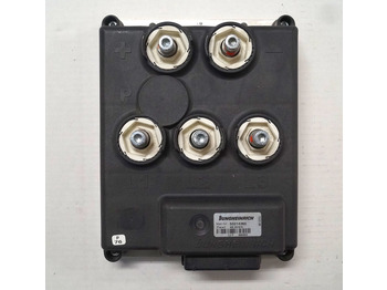 : фото в шапке страницы