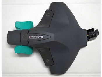 : фото в шапке страницы