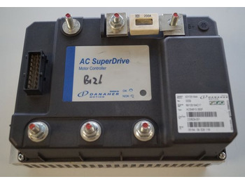 : фото в шапке страницы