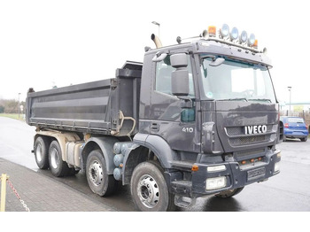 Самосвал IVECO Trakker