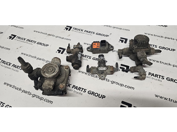 : фото в шапке страницы