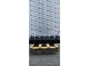 : фото в шапке страницы