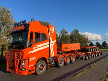 : фото в шапке страницы