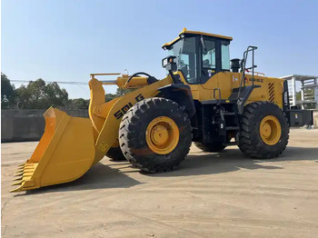 95% New Used wheel loader SDLG 956L L956F 956l wheel loader China heavy duty hydraulic tractor loader in low price в лизинг 95% New Used wheel loader SDLG 956L L956F 956l wheel loader China heavy duty hydraulic tractor loader in low price: фото 4