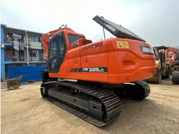High Quality Original Korea Nice Performance Used Excavator Doosan Dx225lc,Dx225 Model For Sale 22.5ton Best Price In Shanghai в лизинг High Quality Original Korea Nice Performance Used Excavator Doosan Dx225lc,Dx225 Model For Sale 22.5ton Best Price In Shanghai: фото 4