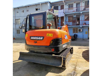 Used Doosan Machinery for Sale Mini excavator DH55-V DH60-7 for sale Fast Delivery Competitive Price Digger Hydraulic Excavator в лизинг Used Doosan Machinery for Sale Mini excavator DH55-V DH60-7 for sale Fast Delivery Competitive Price Digger Hydraulic Excavator: фото 4