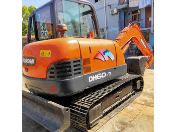 Used Doosan Machinery for Sale Mini excavator DH55-V DH60-7 for sale Fast Delivery Competitive Price Digger Hydraulic Excavator в лизинг Used Doosan Machinery for Sale Mini excavator DH55-V DH60-7 for sale Fast Delivery Competitive Price Digger Hydraulic Excavator: фото 5