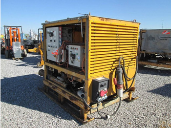 : фото в шапке страницы