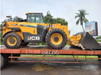 JCB 530-70 в лизинг JCB 530-70: фото 1