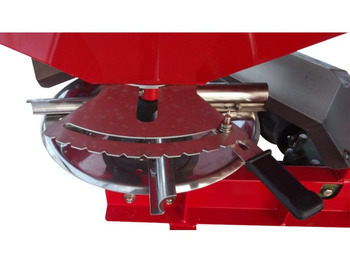 Grass-Rol Düngerstreuer / Fertilizer spreader / Epandeur d'engrais / Spandiconcime / Разбрасыватель удобрений / Rozsiewacz nawozu 1000 l в лизинг Grass-Rol Düngerstreuer / Fertilizer spreader / Epandeur d'engrais / Spandiconcime / Разбрасыватель удобрений / Rozsiewacz nawozu 1000 l: фото 2