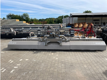 : фото в шапке страницы