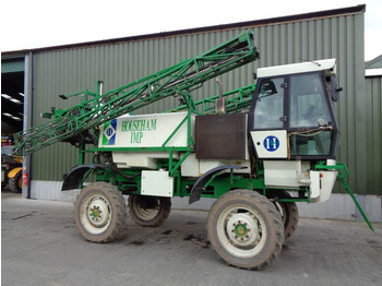 : фото в шапке страницы