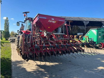 : фото в шапке страницы