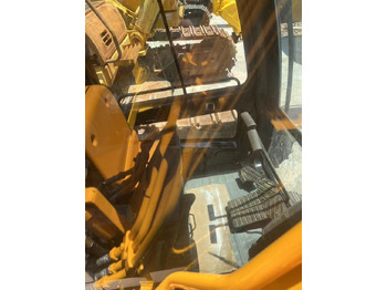 : фото в шапке страницы