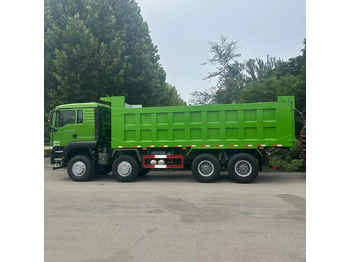 Самосвал SINOTRUK