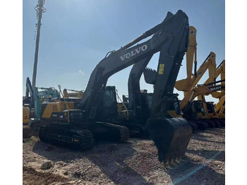 Гусеничный экскаватор Volvo EC210: фото 3