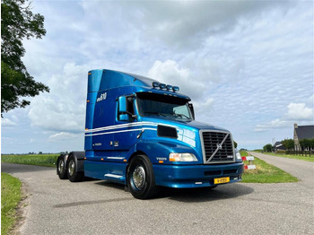 Тягач Volvo VNL Vnl NH 610 NL kenteken normale versnellings bak 380pk airsupspension: фото 1