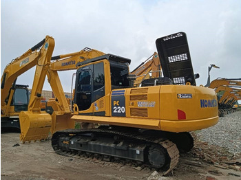 Komatsu PC 220 [ Copy ] в лизинг Komatsu PC 220 [ Copy ]: фото 1