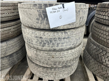 : фото в шапке страницы