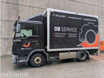 : фото в шапке страницы