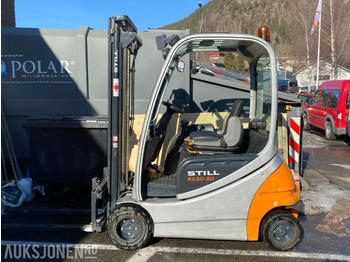 : фото в шапке страницы